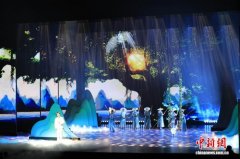 桂林艺术节八十年文化接力  搭建